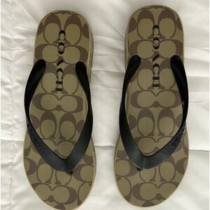 COACH LYNN WEDGE FLIP FLOPS sz 9